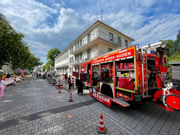 Ein Feuerwehrauto im Briegelacker